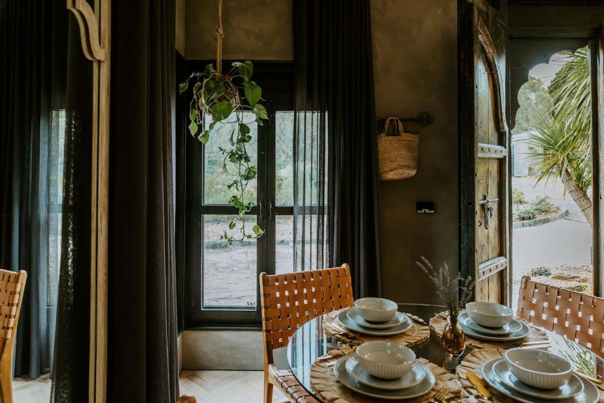 The Temple - Country Farm Retreat Villa Launching Place Buitenkant foto