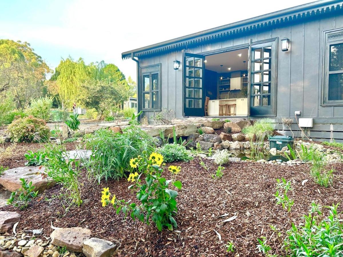 The Temple - Country Farm Retreat Villa Launching Place Buitenkant foto